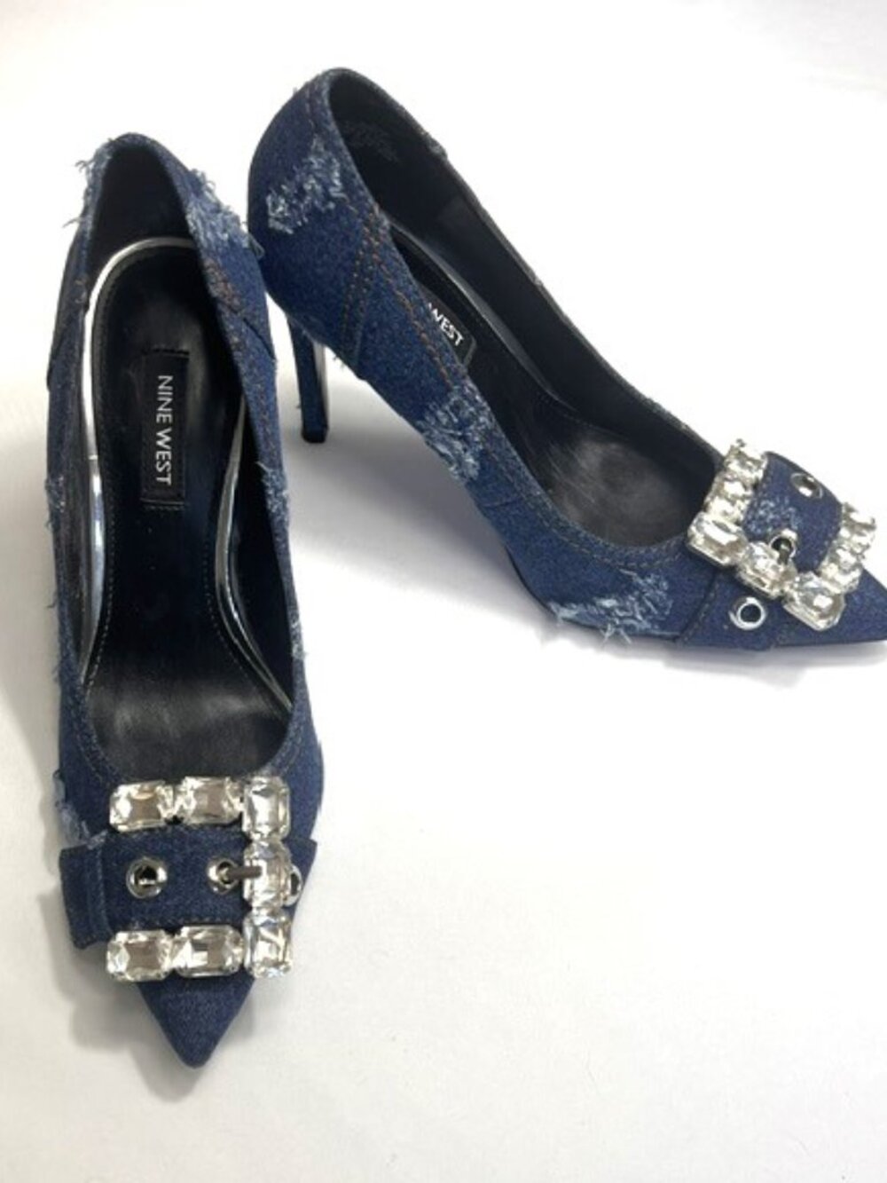 Nine West Fulu Crystal Buckle Pump EUC Sz 6.5 Blue